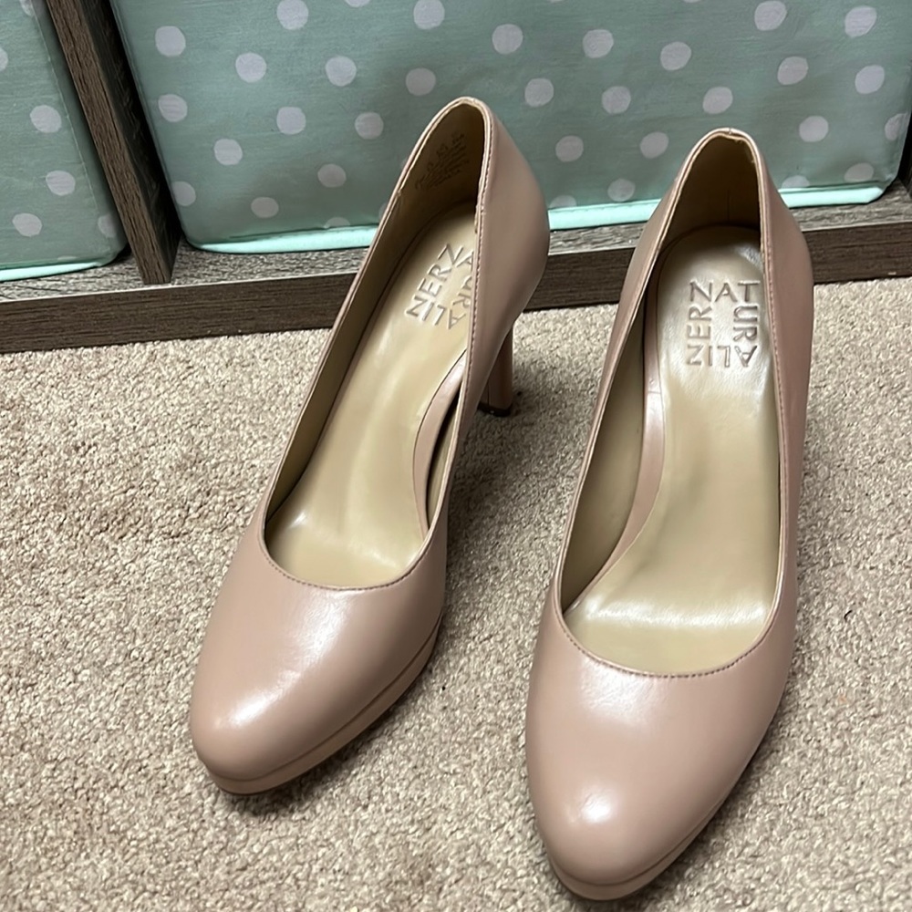 Naturalizer Blush Pink Heels